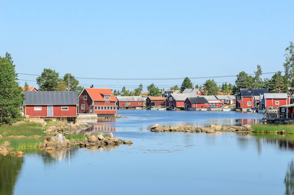 Fiskeläget Kuggörarna på Hornslandet.