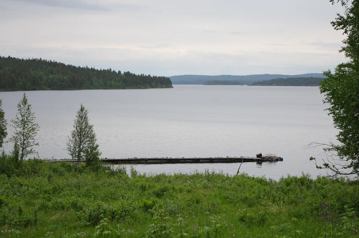 Nordvästra änden av Hornavan, Sveriges djupaste sjö.
