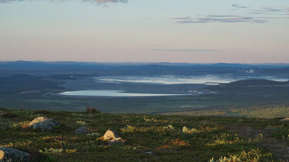 Utsikt från Dundret en sommarnatt